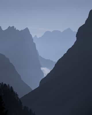 Wingsuit Flying Dolomites Italy: Soar Over UNESCO Peaks