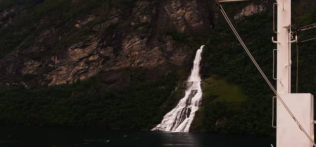Norwegian Fjords Norway: The Ultimate Geirangerfjord Cruise Adventure Guide