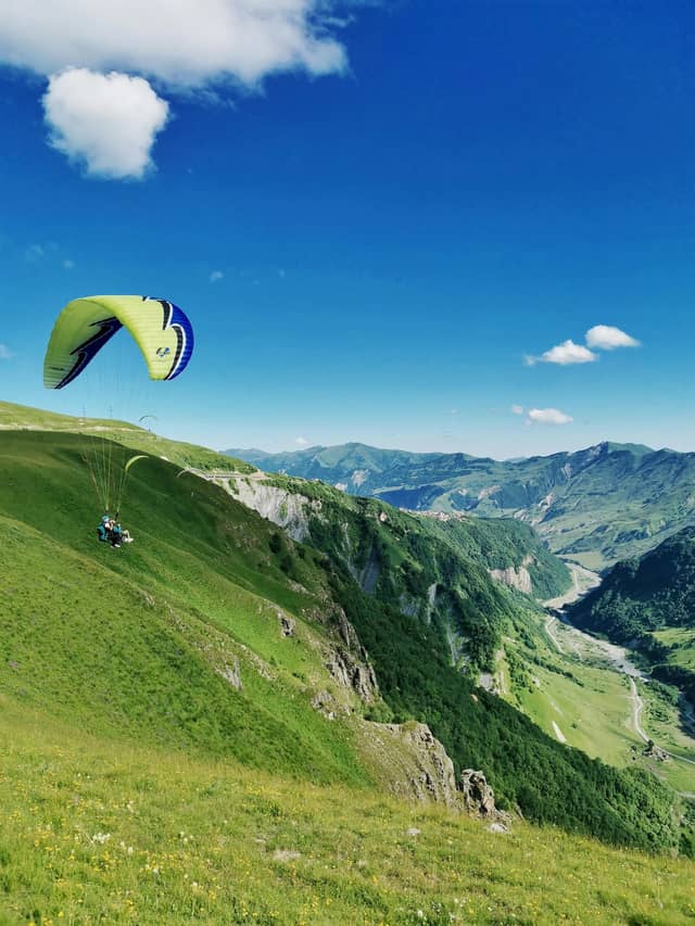 Paragliding Interlaken Switzerland: The Ultimate Alpine Flight Guide