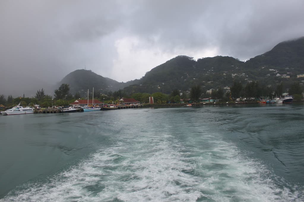 Seychelles Island-Hopping Guide: Mahé, Praslin & La Digue - Hero Image